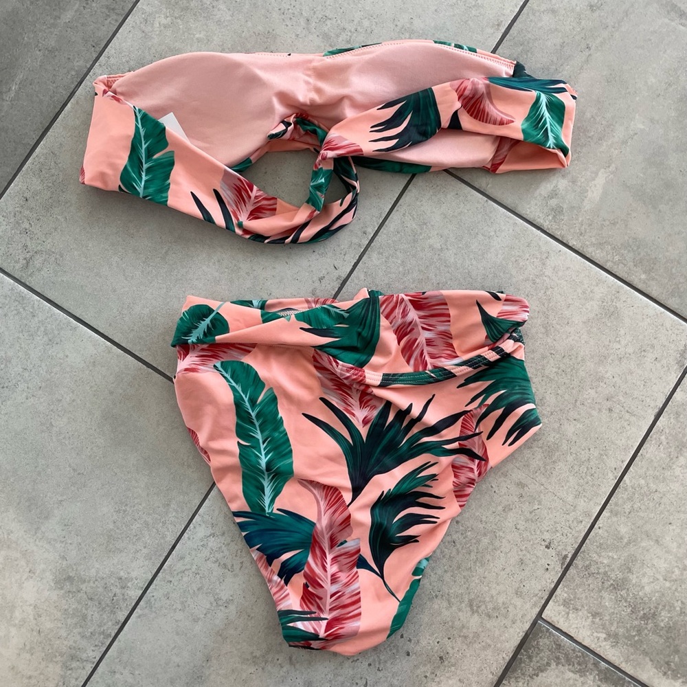 Baltic Born bikini set / Brand new with tags / Both Size Small - Picture 2 of 4